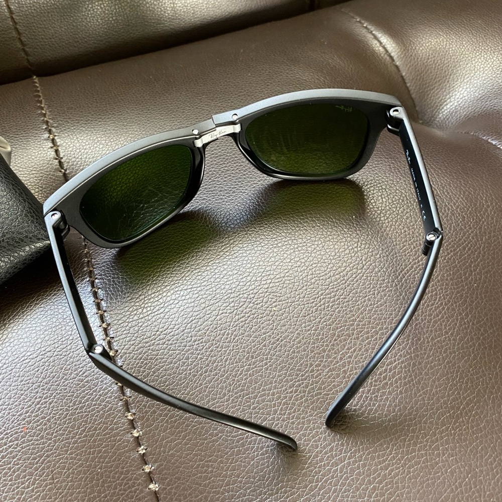 Ray-ban sunglasses - Picture 3 of 10